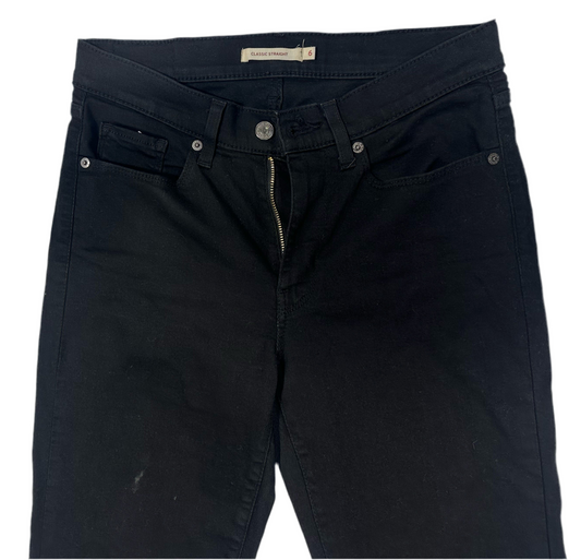 Women’s Levi’s Classic Straight Jeans Size 6